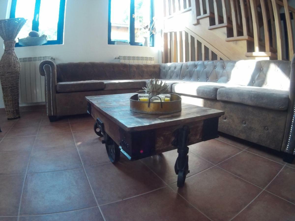 Castro Urdiales - La Vieja Estacion - Cerca De Bilbao Guest House Luaran gambar