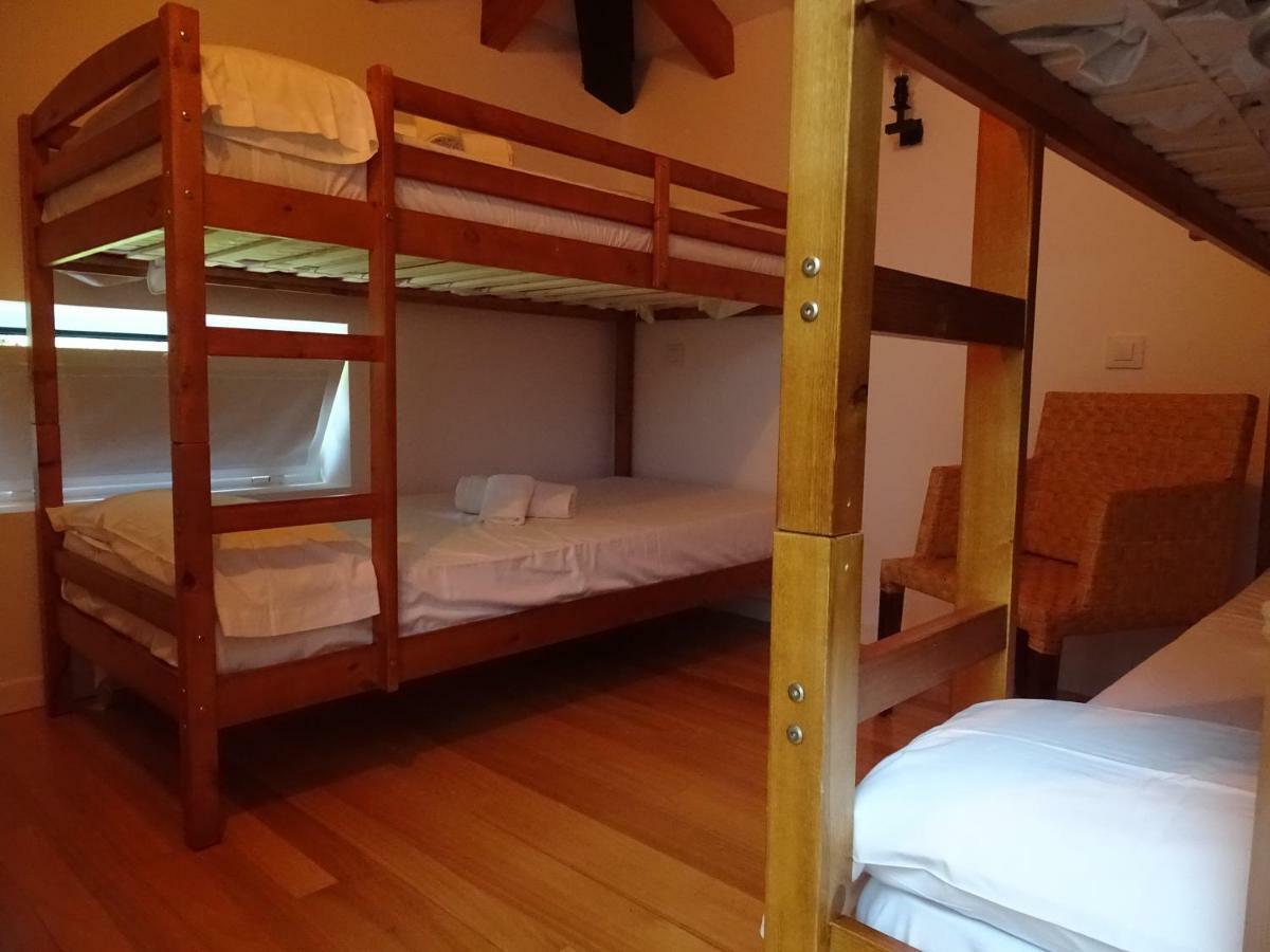 Castro Urdiales - La Vieja Estacion - Cerca De Bilbao Guest House Luaran gambar